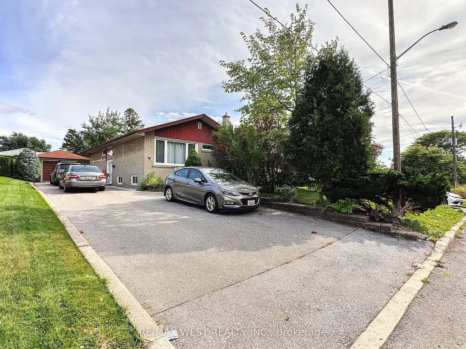 2 bed, $2,000 — Photo 1
