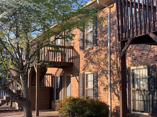Linville Ridge Apartments — Photo 11