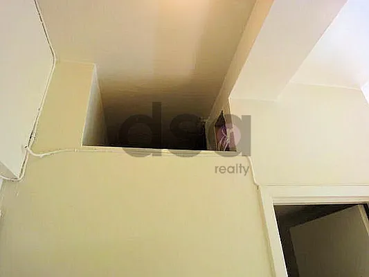 Rented by DSA Realty | media 19