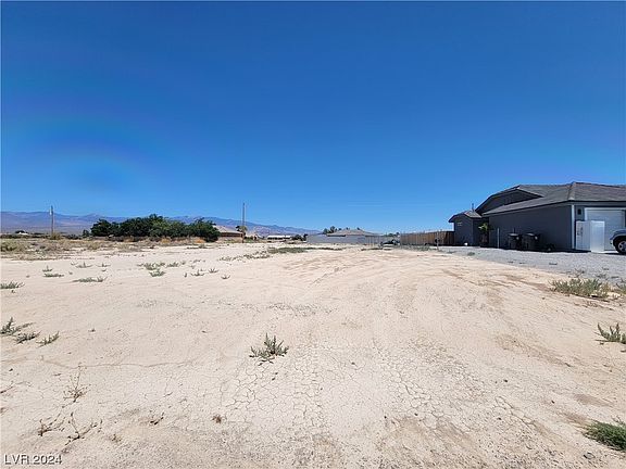 5th image of 1851 Old West Ave