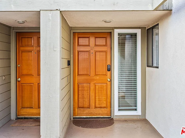 2909 Arizona Ave #15 — Photo 3