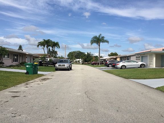 4th image of 4909 NW 52nd St