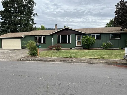 7005 F St Photo 1