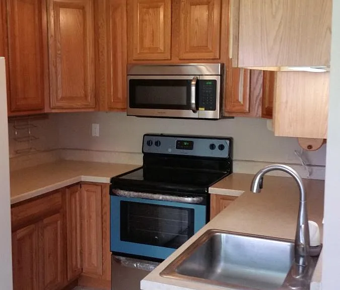507 Hunting Creek Rd — Photo 2