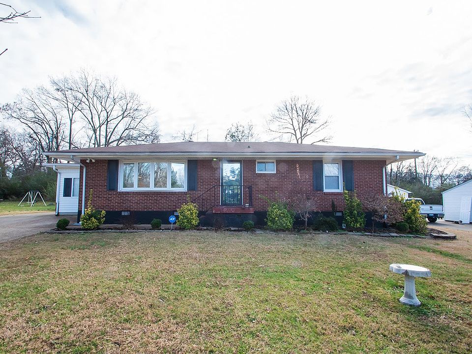 1st image of 103 Rebecca Ln