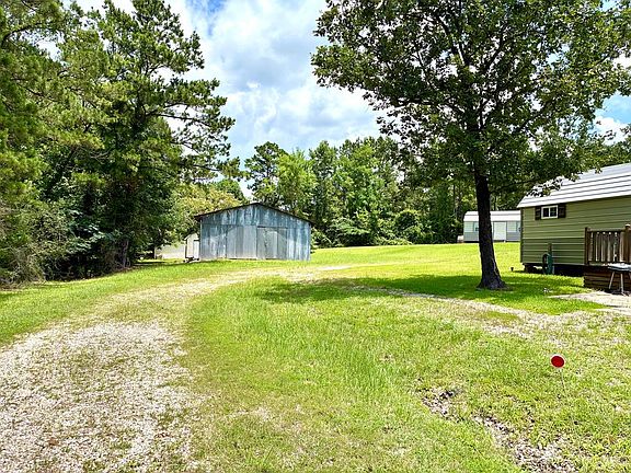 3rd image of 170 Hickory Hill Dr