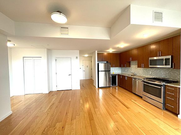 2nd image of 50 Oceana Dr #9-F