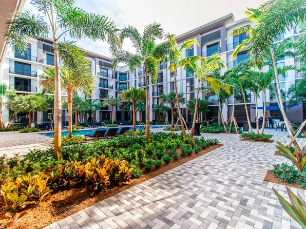 The Point at Palm Beach Gardens