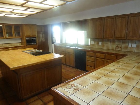 5th image of 4646 W Gumina Ave