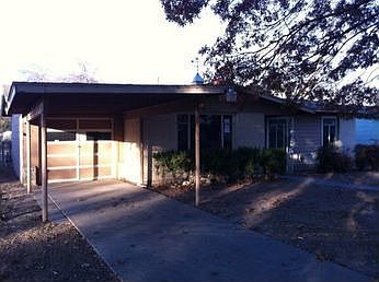 1st image of 615 Craigmont Ln