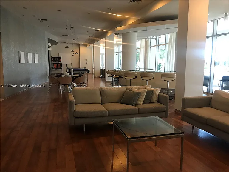10275 Collins Ave #215 — Photo 31