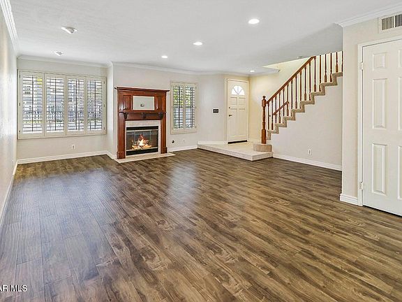5th image of 375 Jeremiah Dr Unit D