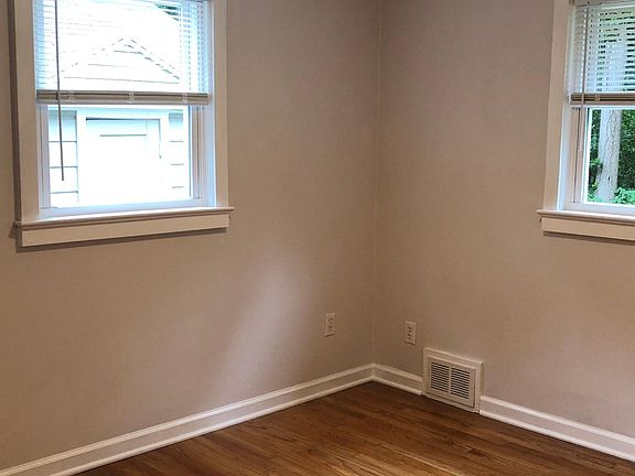 3rd image of 24 Sherwood Ln #A