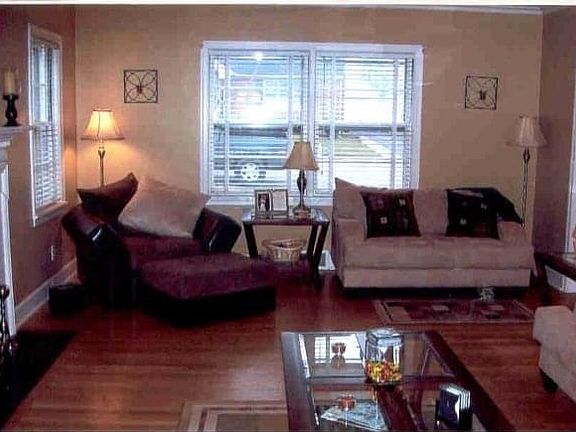 3rd image of 313 Norwood Dr