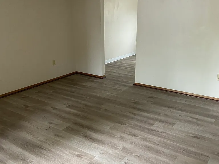 29 W Tulane Rd #Z — Photo 2