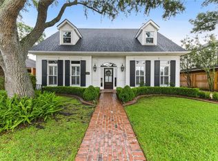 7500 Windsor Dr, Harahan, LA 70123