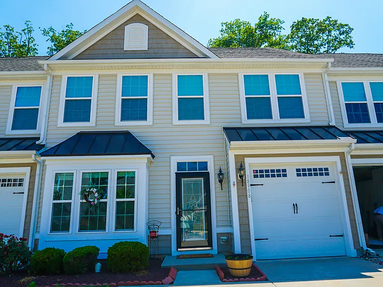 18908 Timbercreek Dr — Photo 1