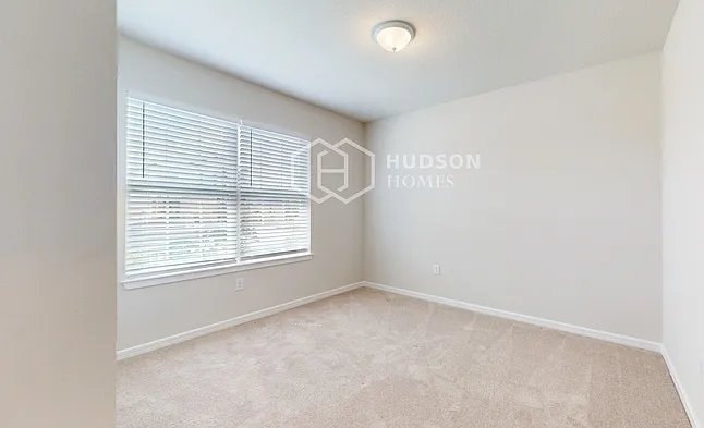 3839 Spruce Creek Dr — Photo 18
