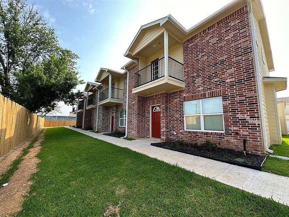 1st image of 2726 Arlington Ct