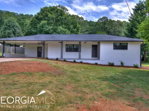 17 Crestwood Rd, Cartersville, GA 30121