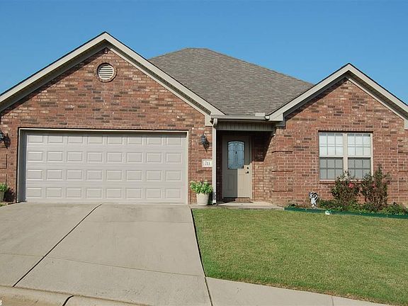 4th image of 713 Mimosa Ct