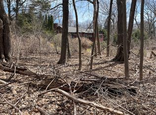 4 Inverness Ave, Worcester, MA 01604