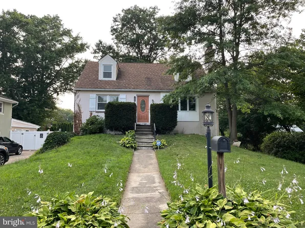 332 Lincoln Ave N, Cherry Hill, NJ 08002