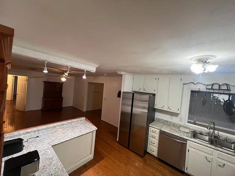 Kitchen, Dining Room