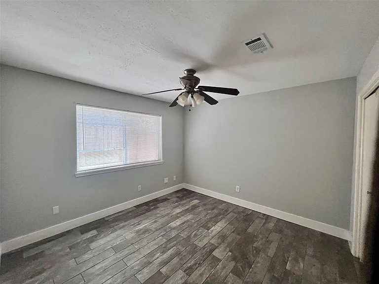 9 N Deerfoot Cir — Photo 12