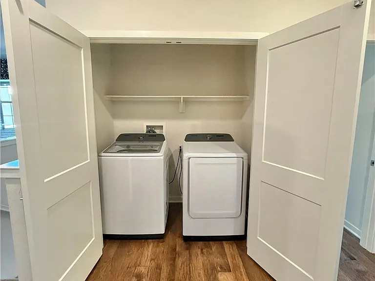 2283 Apple Ct — Photo 32