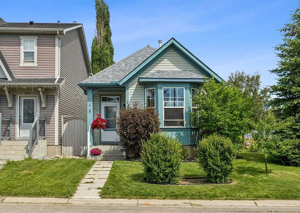 1st image of 2046 W New Brighton Gdns SE