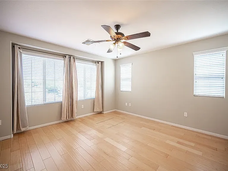 8368 Creek Canyon Ave — Photo 18