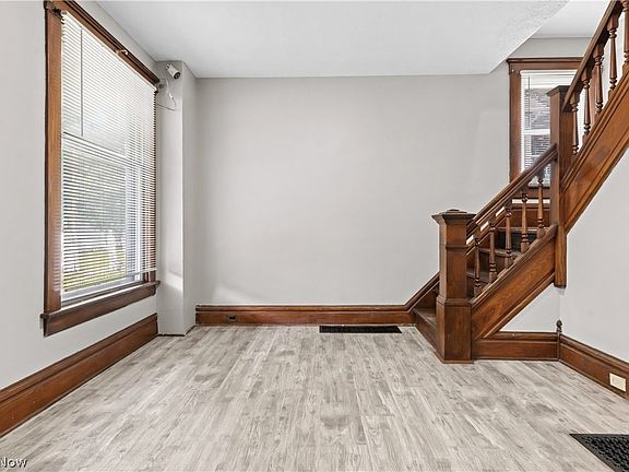 5th image of 690 Upson St