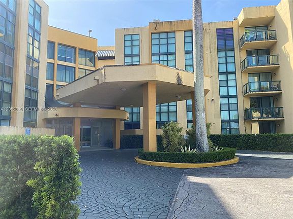 3rd image of 11790 SW 18th St APT 519-3