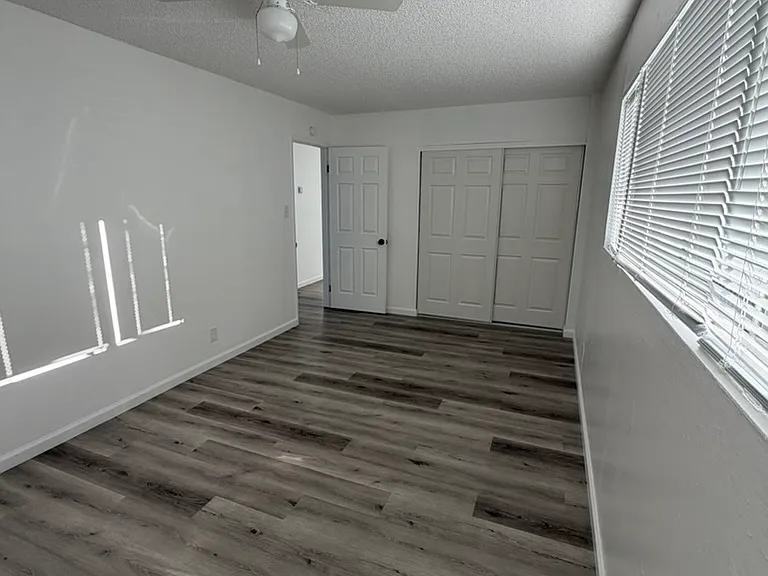 Bedroom #1