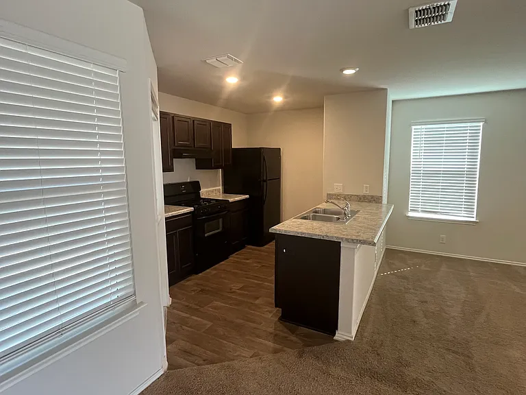 4226 Toledo Mist — Photo 9