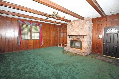 2nd image of 25 Knollwood Dr