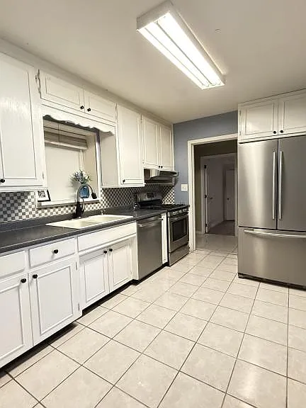 542 Longfellow Blvd — Photo 9
