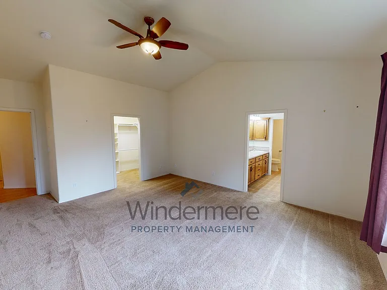 136 Costello Pl — Photo 10