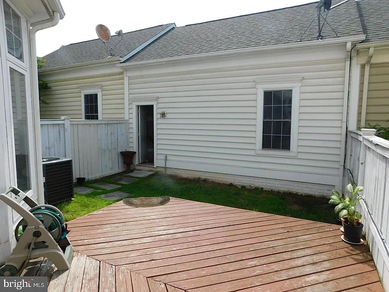724 Ridgemont Ave — Photo 22