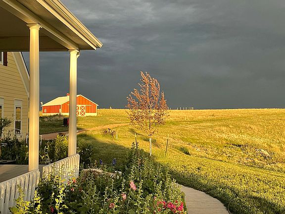 5th image of 2555 County Road 86