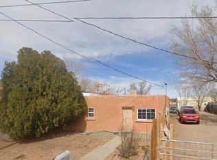 207 Garcia Rd NE, Albuquerque, NM 87113