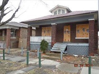 2nd image of 1519 W 77th St