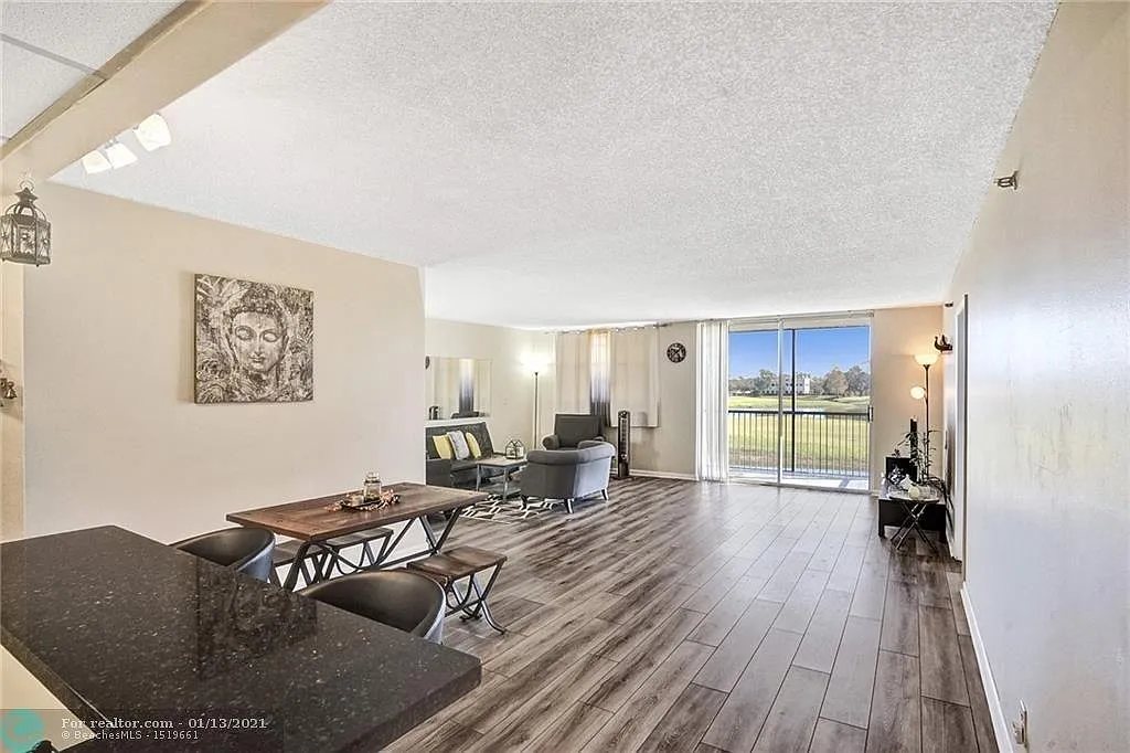 W Rolling Hills Cir, Davie — Photo 4