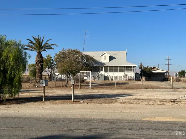 1127 N Lincoln St, Taft, CA 93268