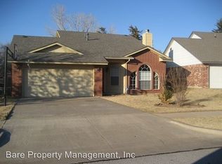 705 Goshawk Dr, Norman, OK 73072
