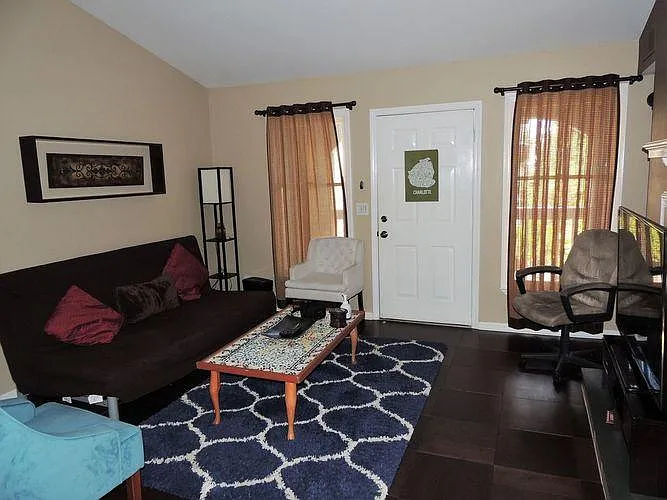 430 Queens Rd #133 — Photo 10