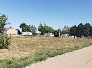 Shoreline St, Pierre, SD 57501