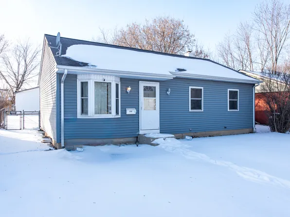 2108 Joanna Ave, Zion, IL 60099