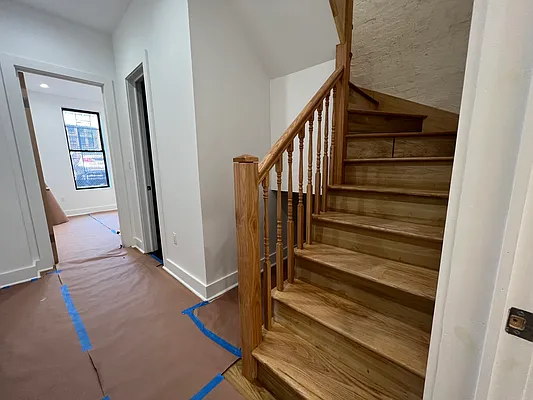 Rented by MQ Realty LLC | media 18